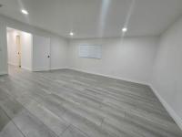 1973 VIKING / BRETTWOOD Manufactured Home