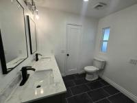 1973 VIKING / BRETTWOOD Manufactured Home