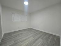 1973 VIKING / BRETTWOOD Manufactured Home