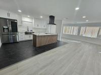 1973 VIKING / BRETTWOOD Manufactured Home