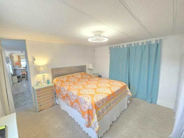 1968 PARK HS Manufactured Home