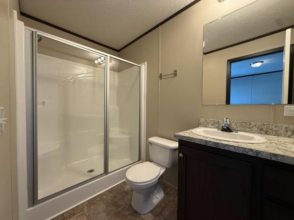 2017 Redman Advantage 11  Home