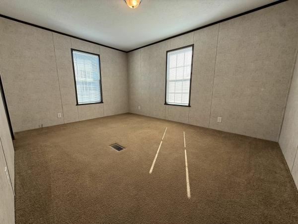 2017 Redman Advantage 11  Home