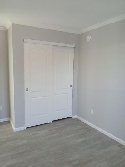 Mobile Home at 15 Hopetown Rd Micco, FL 32976