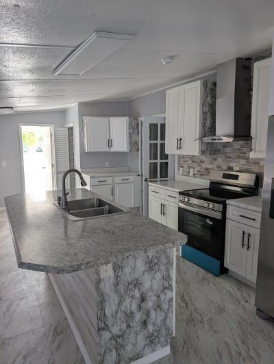 Photo 4 of 7 of home located at 1500 W Highland St #0169 Lakeland, FL 33815