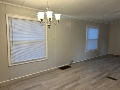 Photo 4 of 9 of home located at 102 Greyfield Drive Lancaster, PA 17603