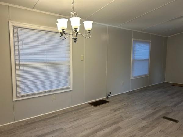 1988 DeRose DeRose Mobile Home