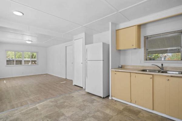 1968 Kaufman&Broad Manufactured Home