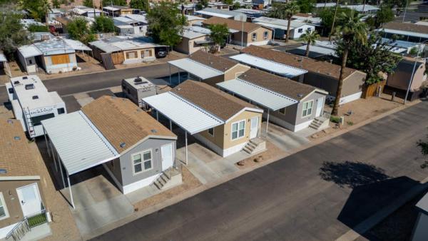 Photo 1 of 2 of home located at 7200 N 43rd Ave
# 52 Glendale, AZ 85301