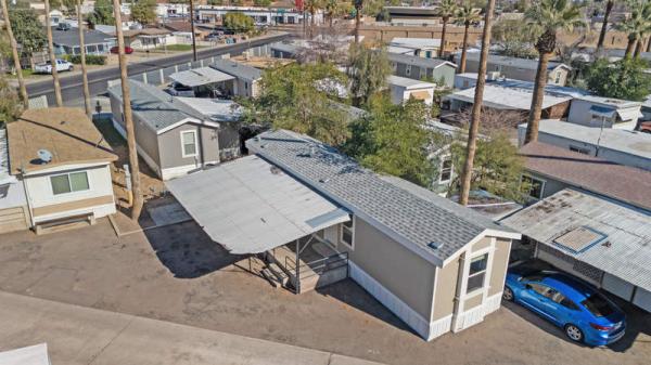 Photo 1 of 2 of home located at 1919 W. Colter Street
D-07 Phoenix, AZ 85015