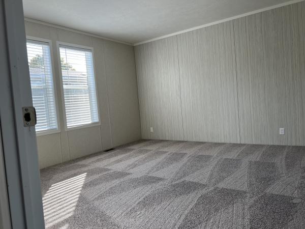 2022 Clayton American Made 4828-552  Home