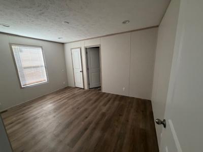 Photo 4 of 15 of home located at 23436 Harned Street Warren, MI 48091