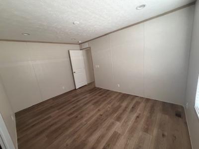 Photo 5 of 20 of home located at 23432 Winifred Avenue Warren, MI 48091