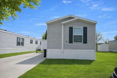 Mobile Home at 15326 Danseur Dr Clinton Township, MI 48038