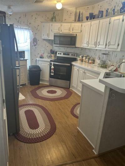 Photo 5 of 8 of home located at 3151 NW 44 Avenue Lot 34 Ocala, FL 34482