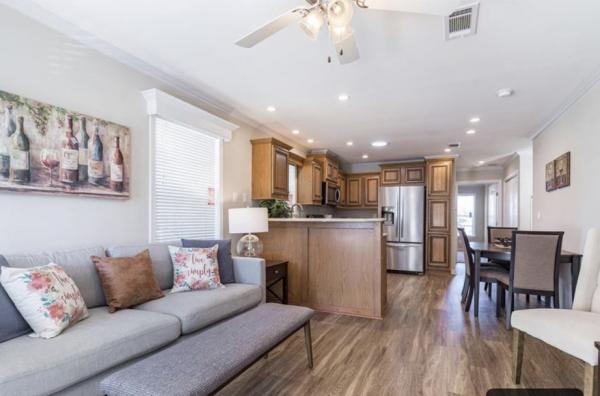 2020 Champion Mobile Home