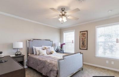 Photo 4 of 8 of home located at 967 Laura Street Casselberry, FL 32707