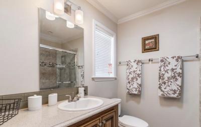 Photo 5 of 8 of home located at 967 Laura Street Casselberry, FL 32707