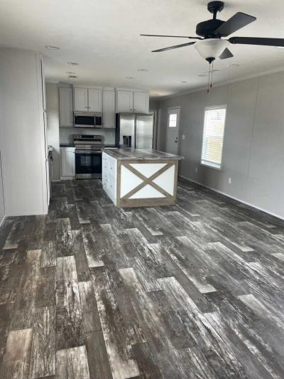 Photo 4 of 14 of home located at 3000 Clarks Bridge Rd, Lot 26 Gainesville, GA 30501