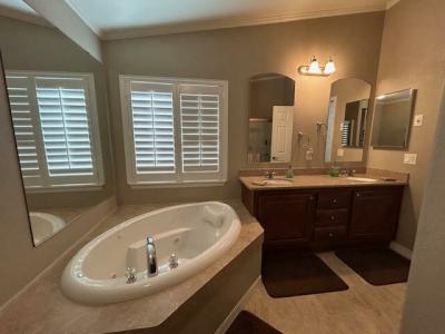 Photo 5 of 40 of home located at 15455 Glenoaks Blvd, Sp.568 Sylmar, CA 91342