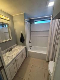 1989 90002 Skyline HM Inc Palm Manor / PMA8810 Manufactured Home