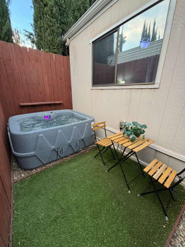 1989 90002 Skyline HM Inc Palm Manor / PMA8810 Manufactured Home