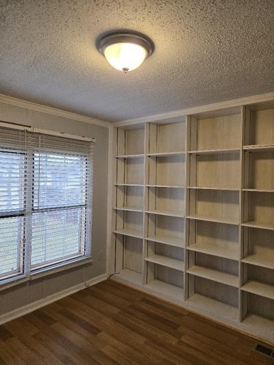 Photo 5 of 6 of home located at 85 Emerald Circle Whitmore Lake, MI 48189