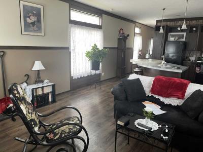 Photo 3 of 16 of home located at 505 Marquette Dr. Rochester Hills, MI 48307