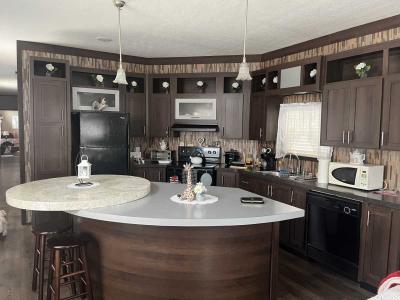 Photo 4 of 16 of home located at 505 Marquette Dr. Rochester Hills, MI 48307