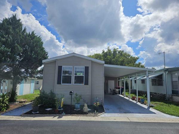 2014  Mobile Home For Sale