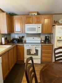 2010 American Homestar Oak Manor Manufactured Home