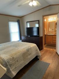 2010 American Homestar Oak Manor Manufactured Home