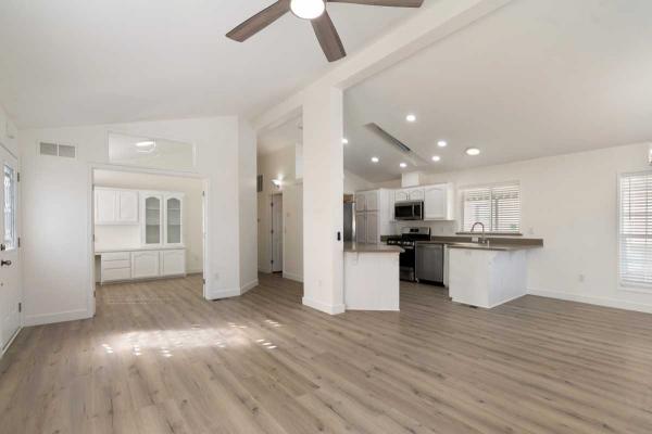 2007 Hallmark-Southwest 241930J Manufactured Home