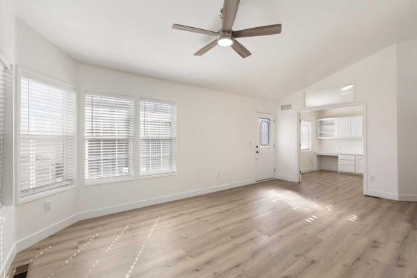 2007 Hallmark-Southwest 241930J Manufactured Home