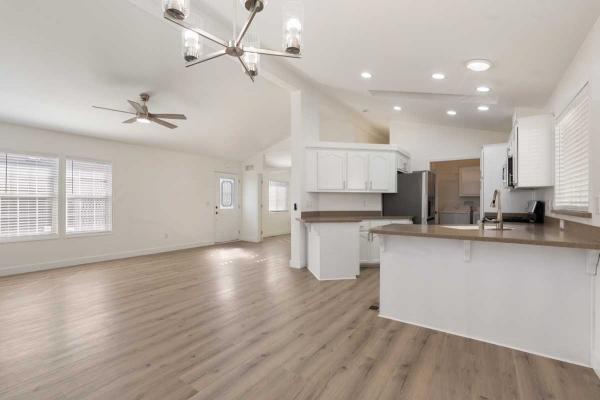 2007 Hallmark-Southwest 241930J Manufactured Home