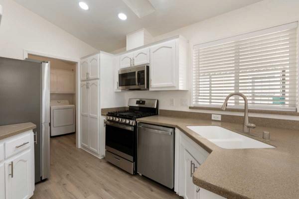 2007 Hallmark-Southwest 241930J Manufactured Home