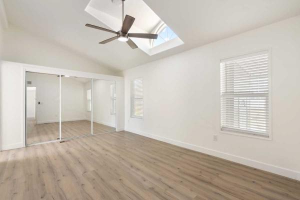 2007 Hallmark-Southwest 241930J Manufactured Home