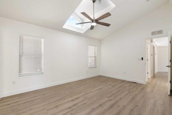 2007 Hallmark-Southwest 241930J Manufactured Home