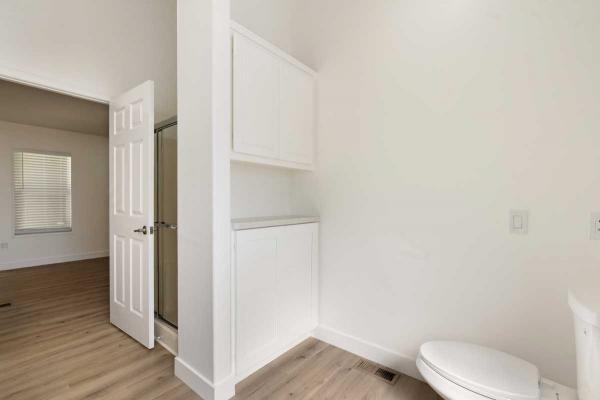 2007 Hallmark-Southwest 241930J Manufactured Home