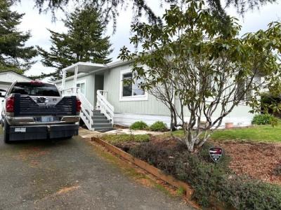 Photo 2 of 18 of home located at 1214 Embarcadero Circle Coos Bay, OR 97420