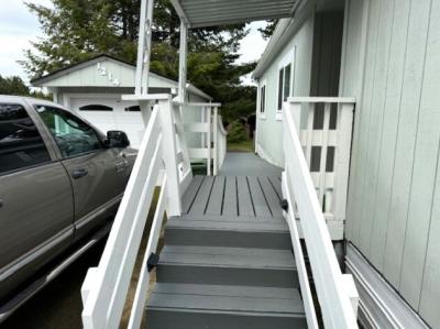 Photo 3 of 18 of home located at 1214 Embarcadero Circle Coos Bay, OR 97420