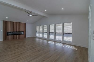 Photo 3 of 22 of home located at 8122 W. Flamingo Rd. Las Vegas, NV 89147