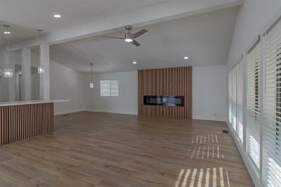 Photo 4 of 22 of home located at 8122 W. Flamingo Rd. Las Vegas, NV 89147