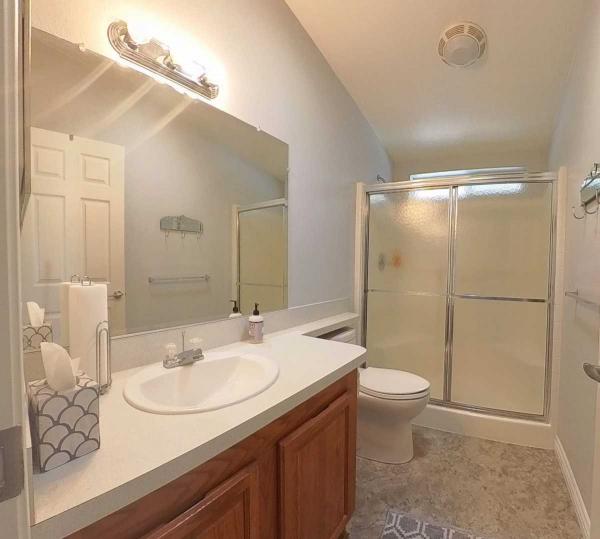 2003 Skyline Oak Manor Manufactured Home