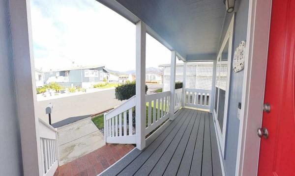 2003 Skyline Oak Manor Manufactured Home