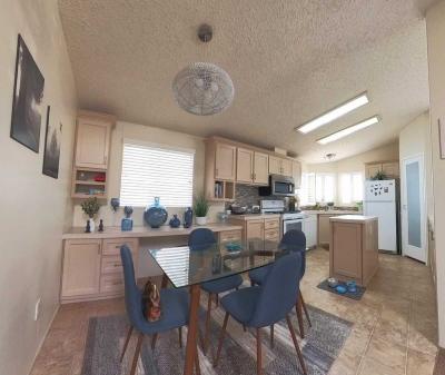 Photo 5 of 19 of home located at 1400 W. 13th St. #186 Upland, CA 91786