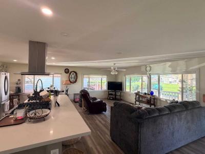 Photo 3 of 11 of home located at 16621 N 2nd Ave Phoenix, AZ 85023