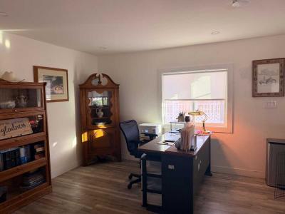 Photo 4 of 11 of home located at 16621 N 2nd Ave Phoenix, AZ 85023