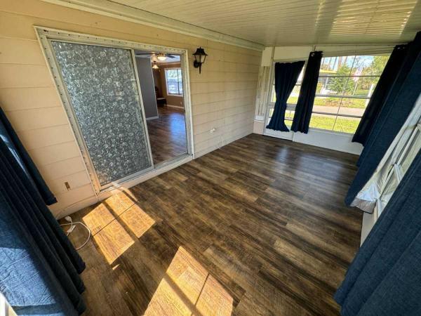 1980 Glen Mobile Home