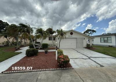 Mobile Home at 18559 Avenida Escorial North Fort Myers, FL 33903